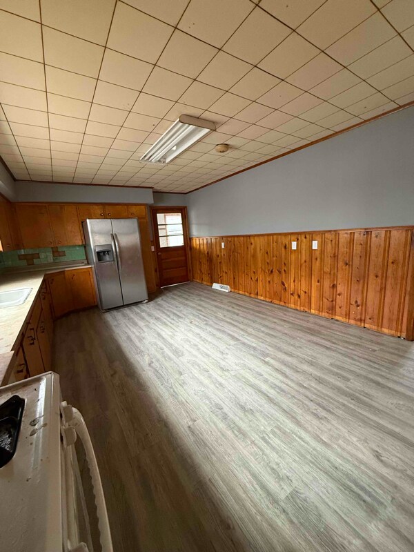 Photo - 104 N Vine St