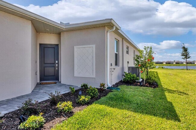 8757 St Kitts Cir