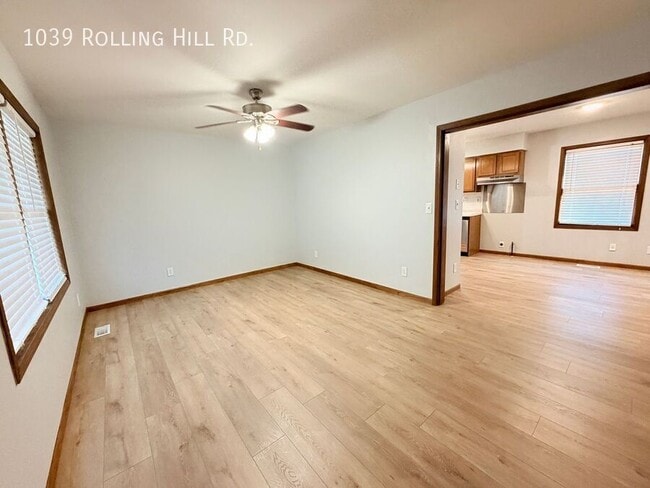 Photo - 1039 Rolling Hill Rd