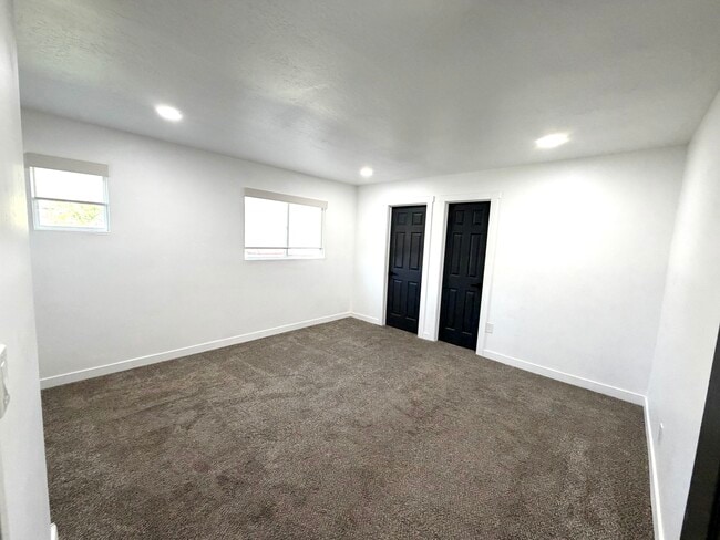 Master bedroom - 4776 W 5015 S