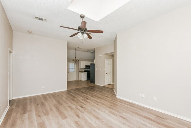 Photo - 1426 Ardmore Dr