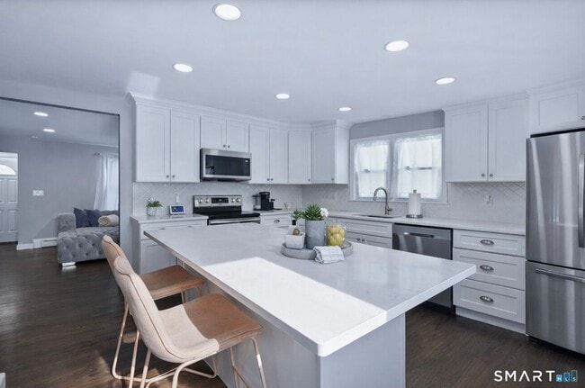 Photo - 457 Summit St