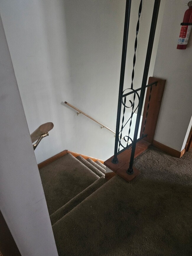 Photo - 26 Cooper Ave Unit B