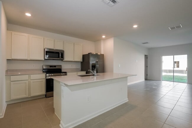 Photo - 4021 Old Ml Rd