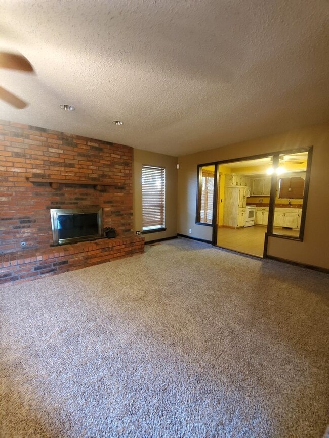 233 Cindy Ave