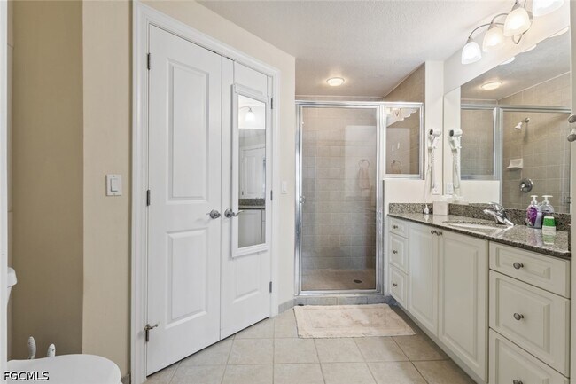 Building Photo - 2825 Palm Beach Blvd Unit 203