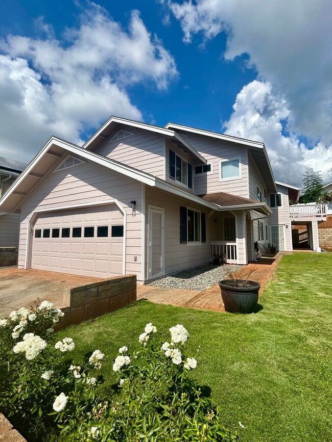 Beautiful & Spacious 5-Bedroom, 4-Bath Sin... - Beautiful & Spacious 5-Bedroom, 4-Bath Sin... House