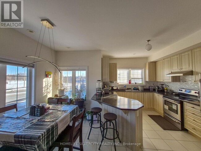 Photo - 2 Abercove Cl