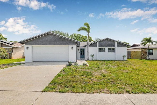 Building Photo - Charming 3-Bedroom Home with Large Fenced ...