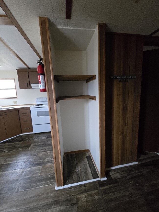 Photo - 8582 Rye Patch Rd