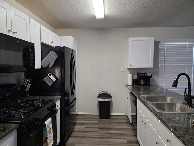 Photo - 31577 Acacia Vis