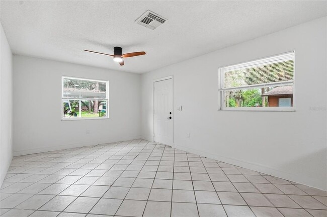 Photo - 7133 Pinewood Dr
