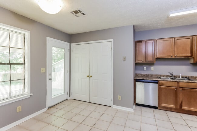 Photo - 2953 Woodforest Ln
