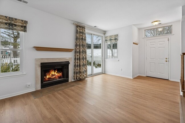 Photo - 67 Bentley Ct