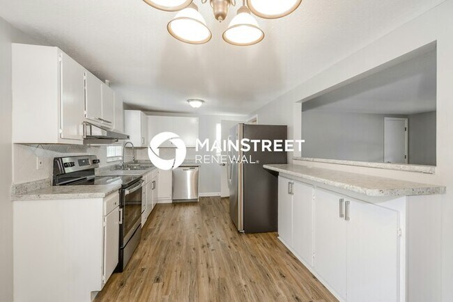 3 Bedroom Pet-Friendly Home in Pevely, MO with Main Street Renewal