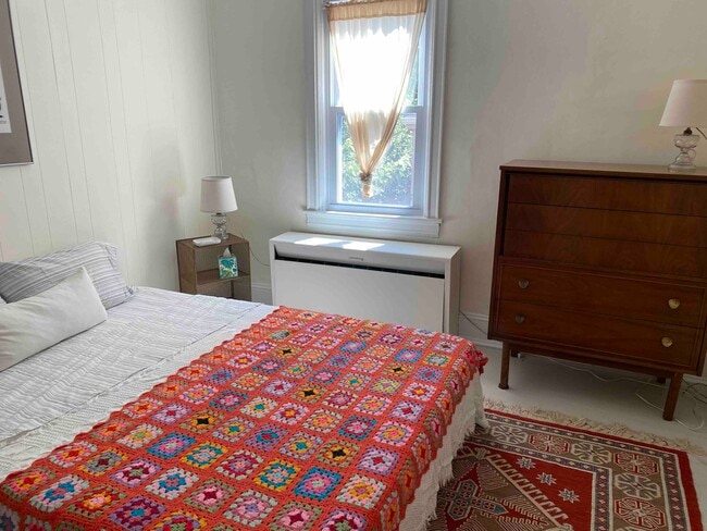 guest room or office - 74 S Main St Unit 2nd Floor