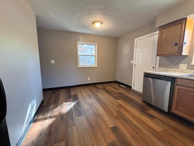 Photo - 493 Barnett Rd