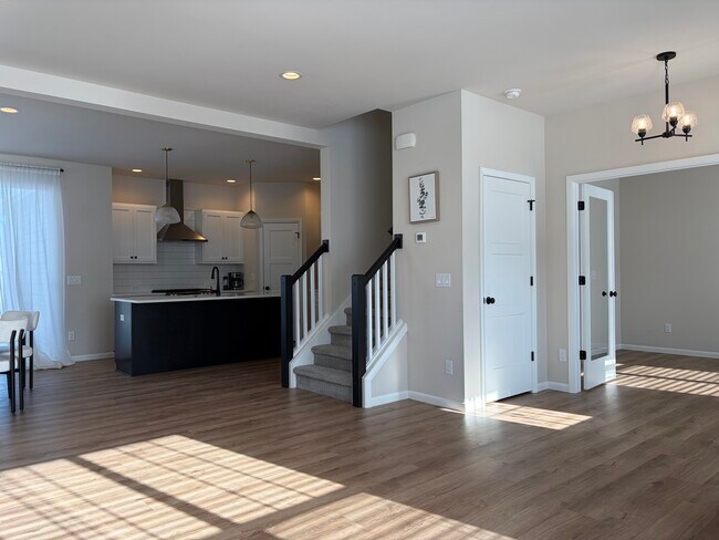 Photo - 9412 Tawny Acorn Dr