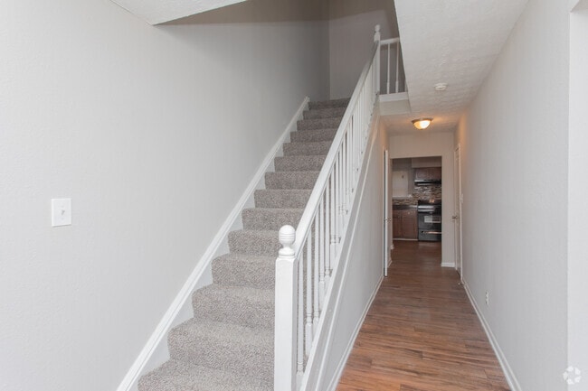 3BR, 2BA