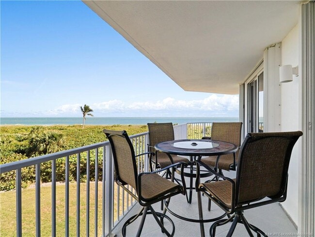 Photo - 2700 N Hwy A1A Unidad 304