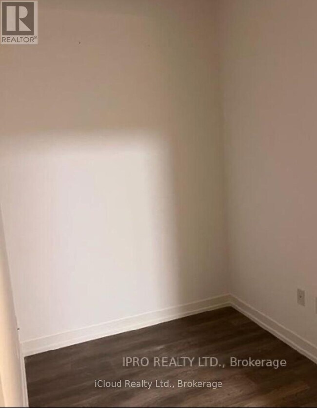 Photo - 2520 Eglinton Ave W Unit 1618
