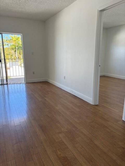 Photo - 1540 Meridian Ave Unit 4J