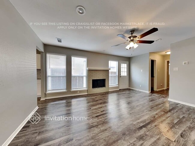 Photo - 726 W Willow Oak Dr