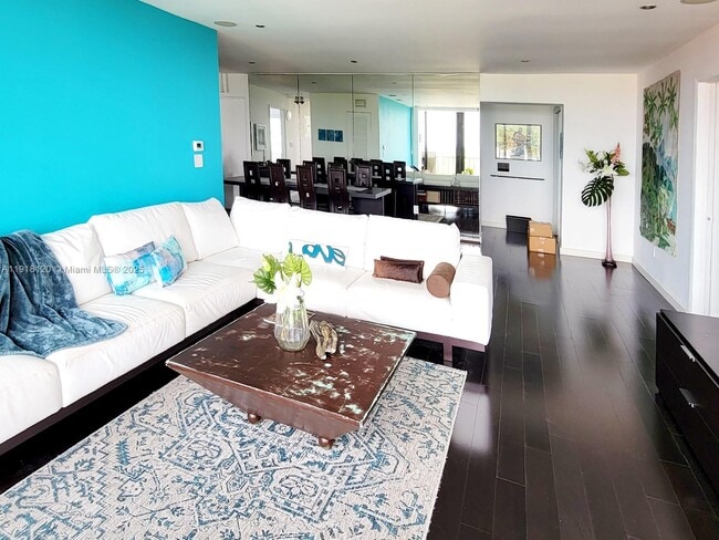 Photo - 77 Crandon Blvd Unit 10A