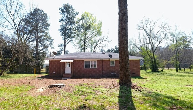 Photo - 6301 High Shoals Rd