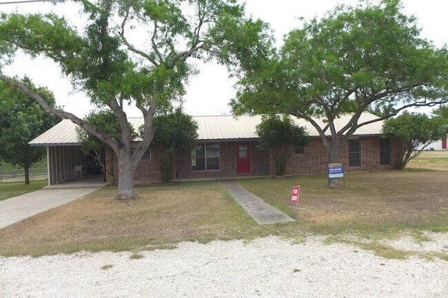 Building Photo - 25 Hwy 87 Rental
