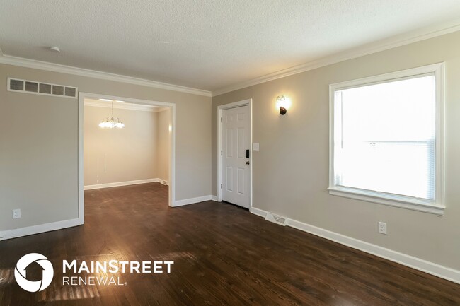 Photo - 636 Sunset Ave