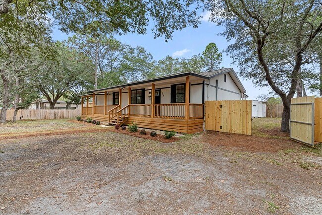 Photo - 5968 Capitol Dr