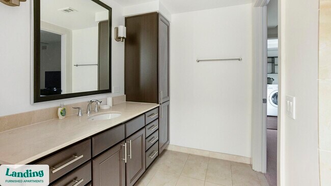 Photo - 777 Preston St Unidad 11E