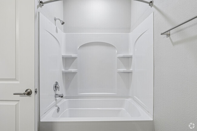 Avanti - 1BR, 1BA - 750SF - Bathroom