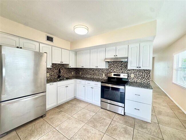 Photo - 2020 World Pkwy Blvd Unit 54