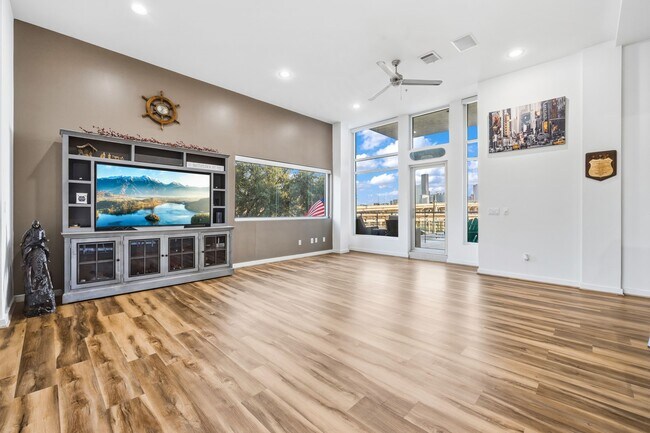 Photo - 102 Quitman St Unit 201