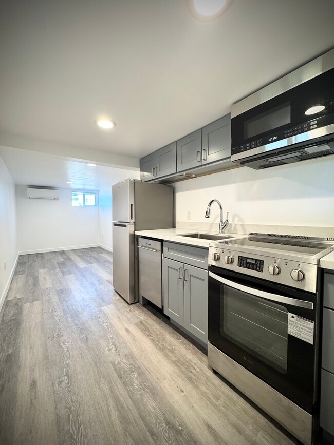 Photo - 6701 39th Ave SW Unit C