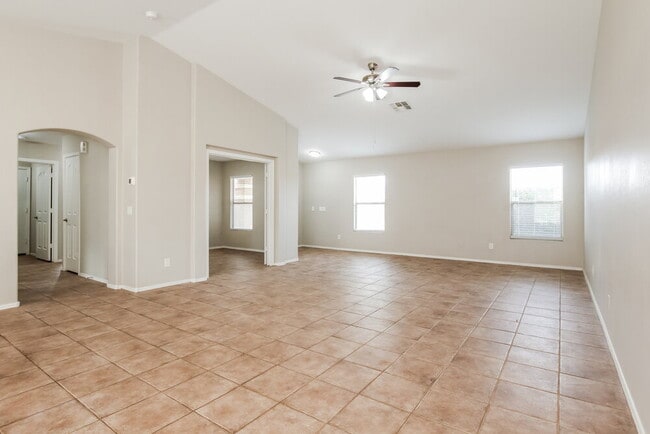 Photo - 17870 W Calavar Rd