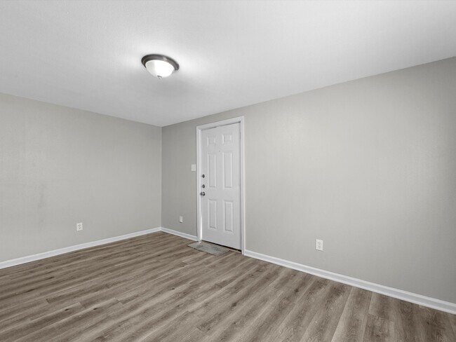 Photo - 1811 39th St