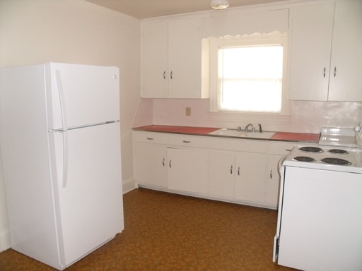 Photo - 824 Western Ave