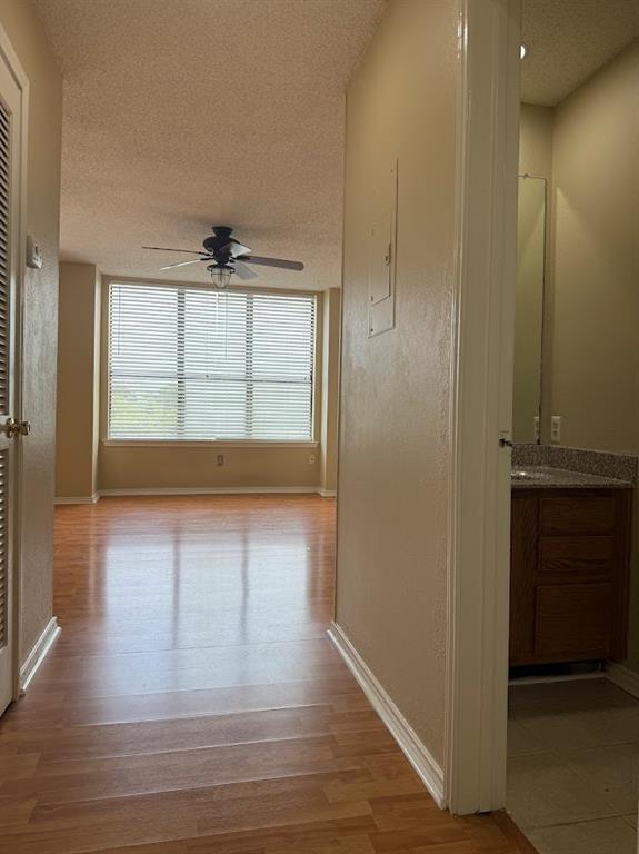 Photo - 2409 Leon St Unit 305