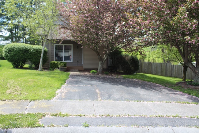 7 Crouch Ct