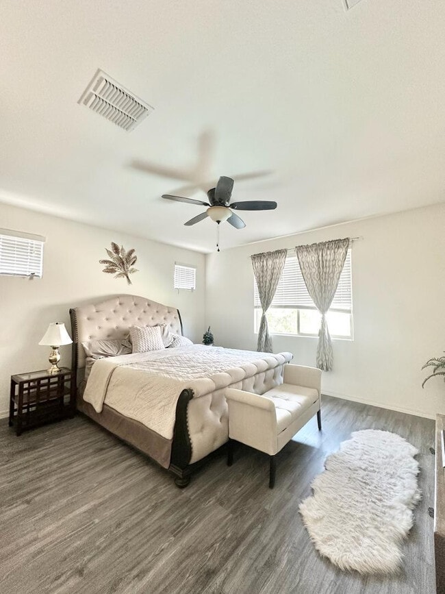 Photo - 16492 W Caldwell St