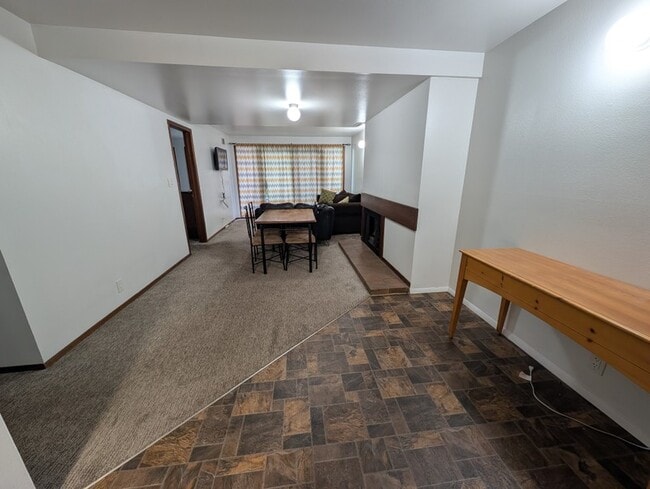 Photo - 1091 Country Hills Dr