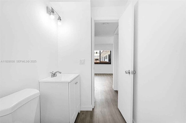 Photo - 13210 Memorial Hwy Unit 221