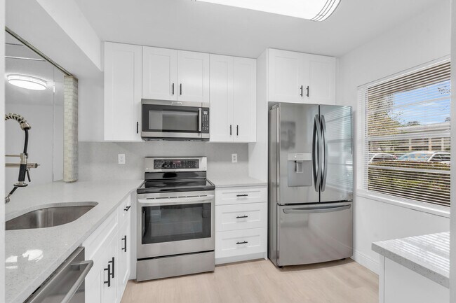 Photo - 1102 Bahama Bend Unit C1