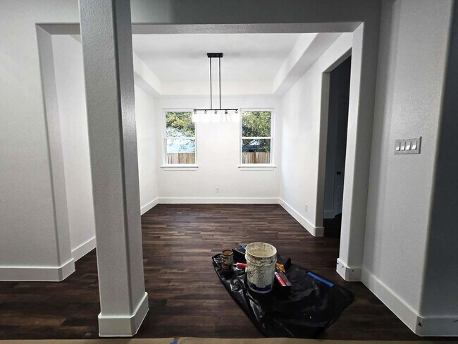 Photo - 14811 Wallach Dr