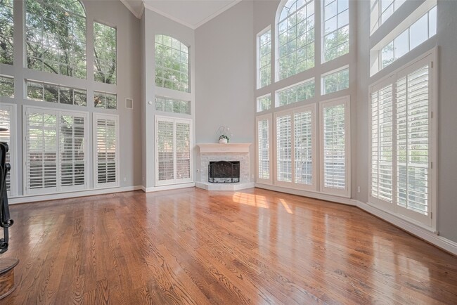 Photo - 5302 Fayette St