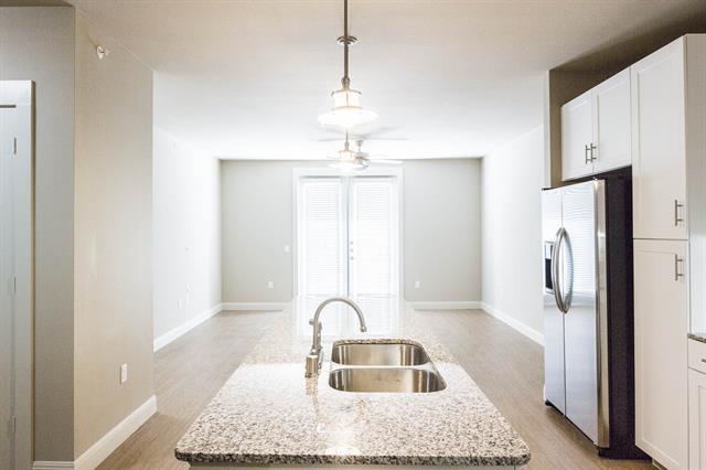 Building Photo - 801 N Bishop Ave Unit 1-308 Rental