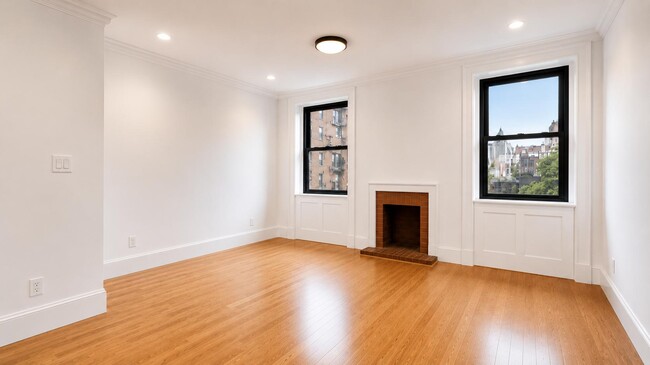 Photo - 310 W 97th St Unit 72